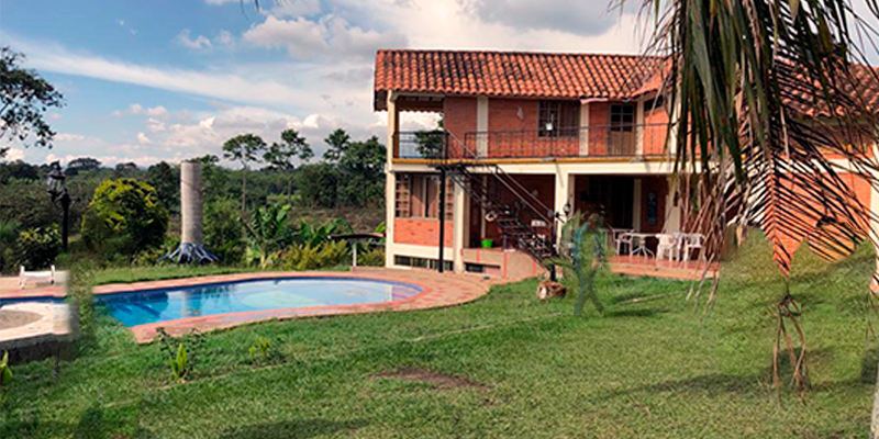VENTA DE CHALET GUAYACANES