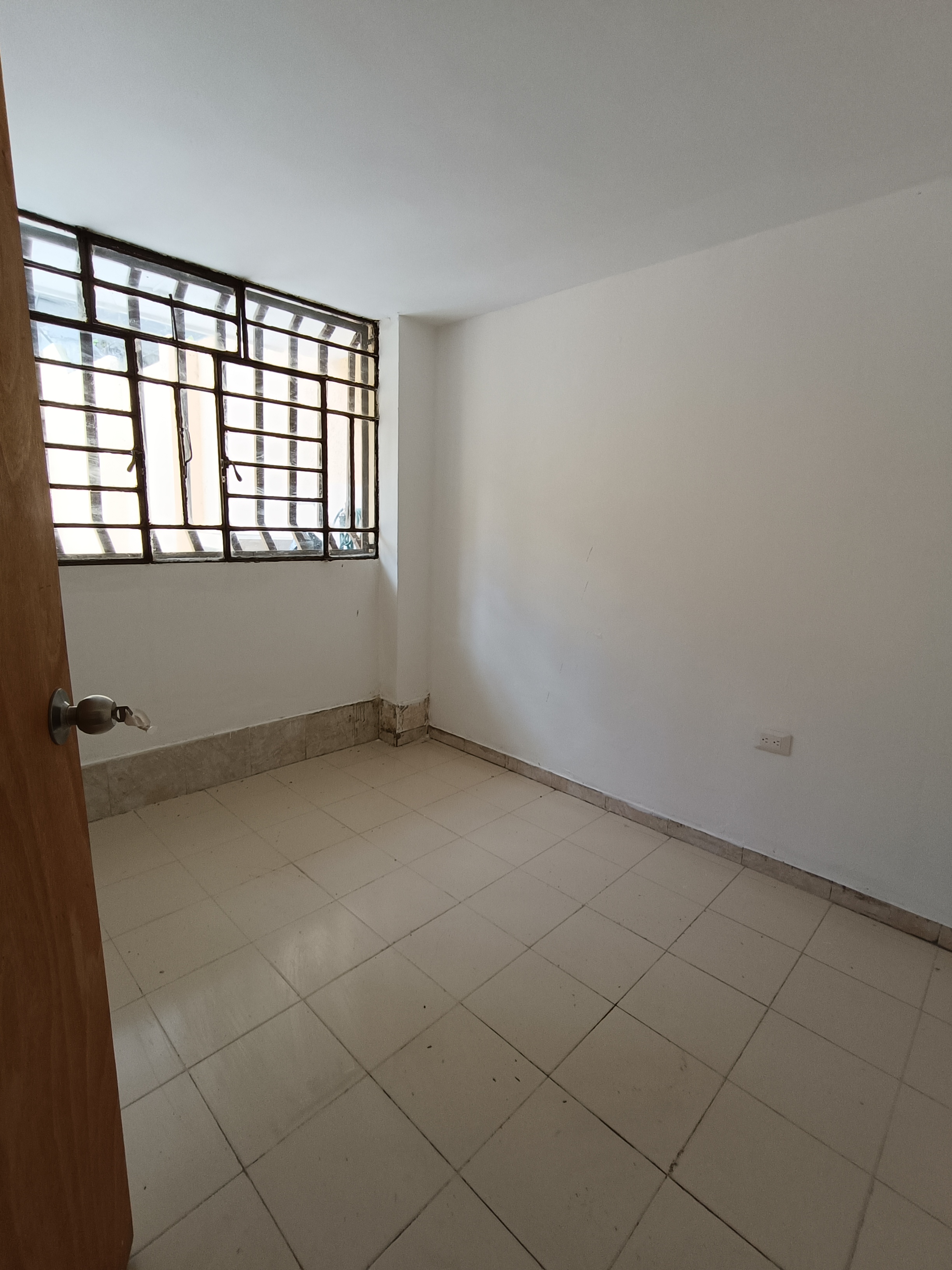 CASA CENTRO GRANDE DOS PLANTAS INDEPENDIENTES